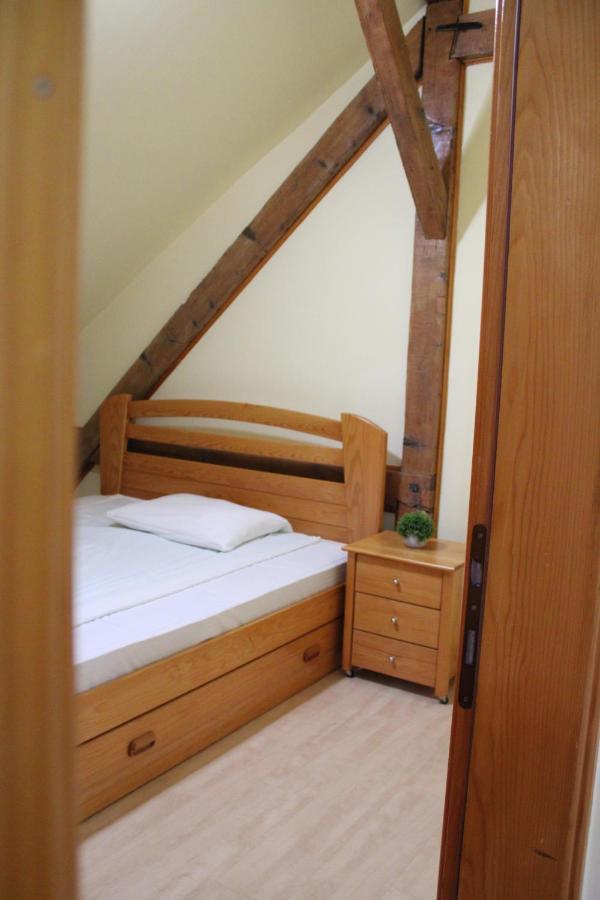 Bed and Breakfast Siesta à Kikinda Extérieur photo