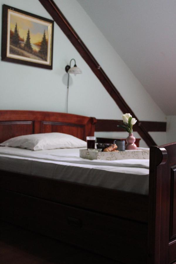 Bed and Breakfast Siesta à Kikinda Extérieur photo