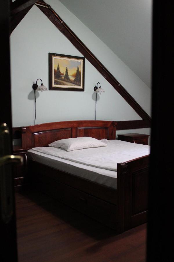 Bed and Breakfast Siesta à Kikinda Extérieur photo